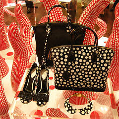 Going Dotty: Louis Vuitton – Yayoi Kusama Concept Store Opens in Singapore