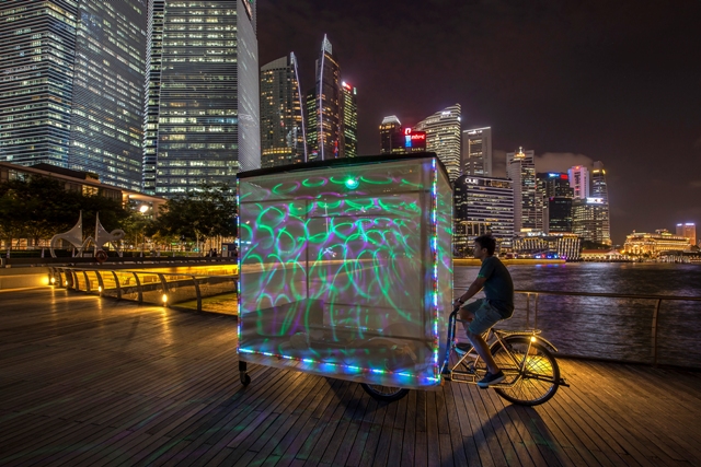 Cycle House by Hafiz Osman. Location: Lower boardwalk, near Bayfront South Jetty Image courtesy of i Light Marina Bay 2016