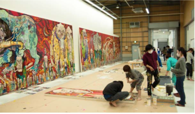 Production view: The 500 Arhats,
Photo courtesy Aminaka Kenta
© 2012 Takashi Murakami/Kaikai Kiki Co., Ltd.
All Rights Reserved.